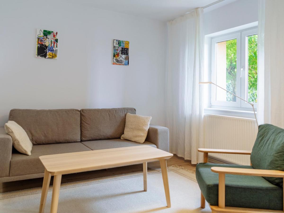 Cozy Central Apartment Near The Forest Брашов Екстериор снимка