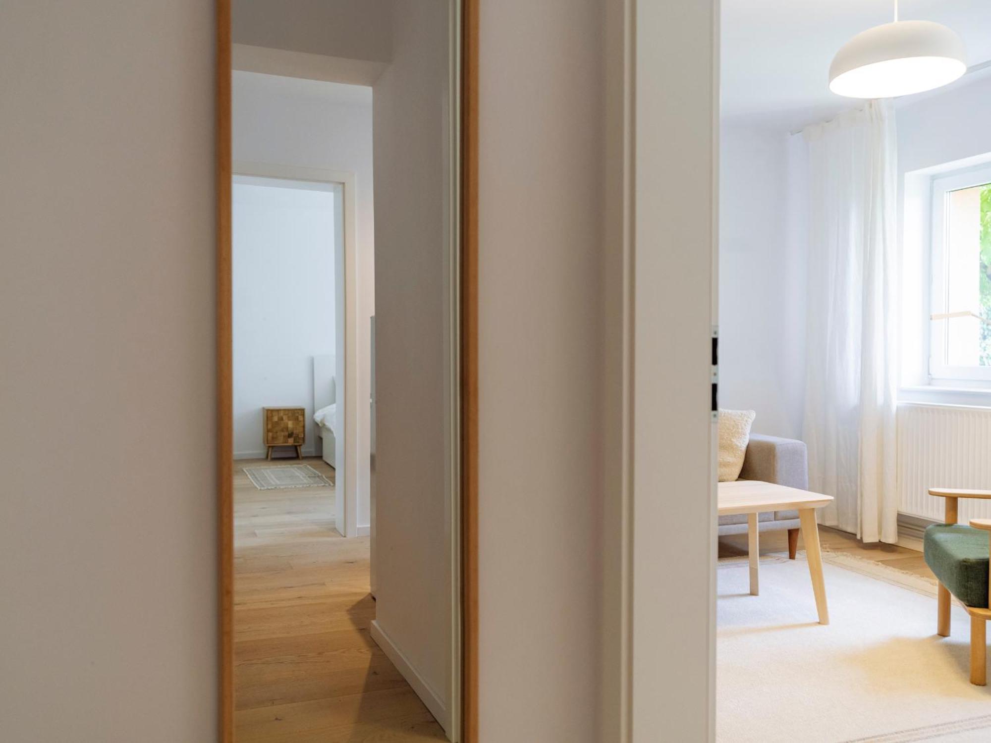 Cozy Central Apartment Near The Forest Брашов Екстериор снимка